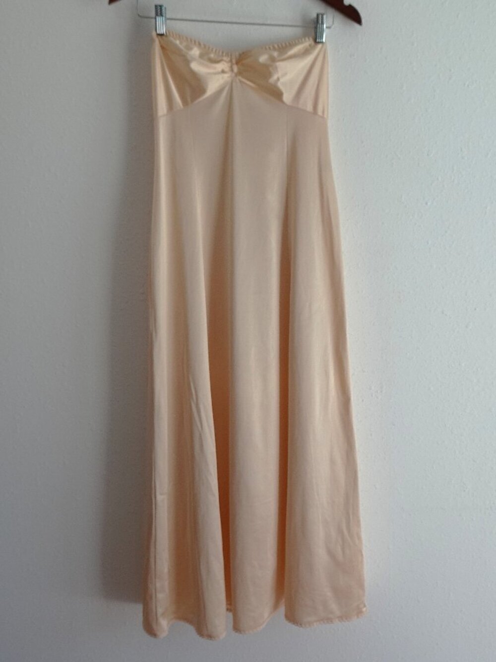 Vintage Vanity Fair Full Slip Women's Size 34 Beige Strapless Lingerie